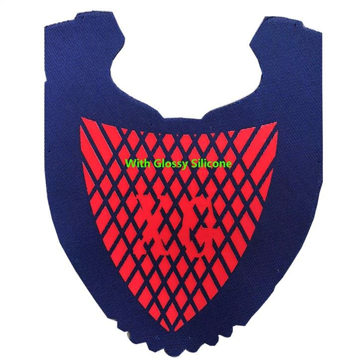 Печать силиконовыми чернилами на поверхности обуви даже с логотипом