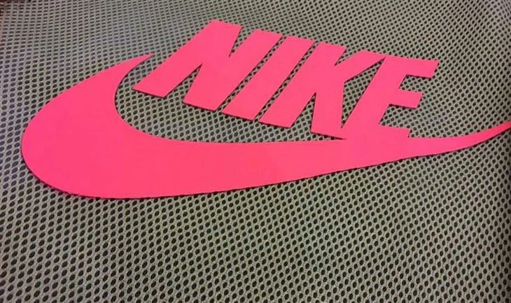 Crossing Linker in Silkscreen Printing System