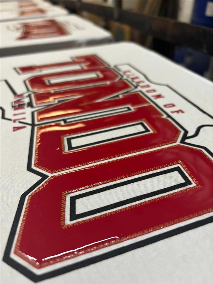 Silicone Ink Screen Printing Glossy Effect